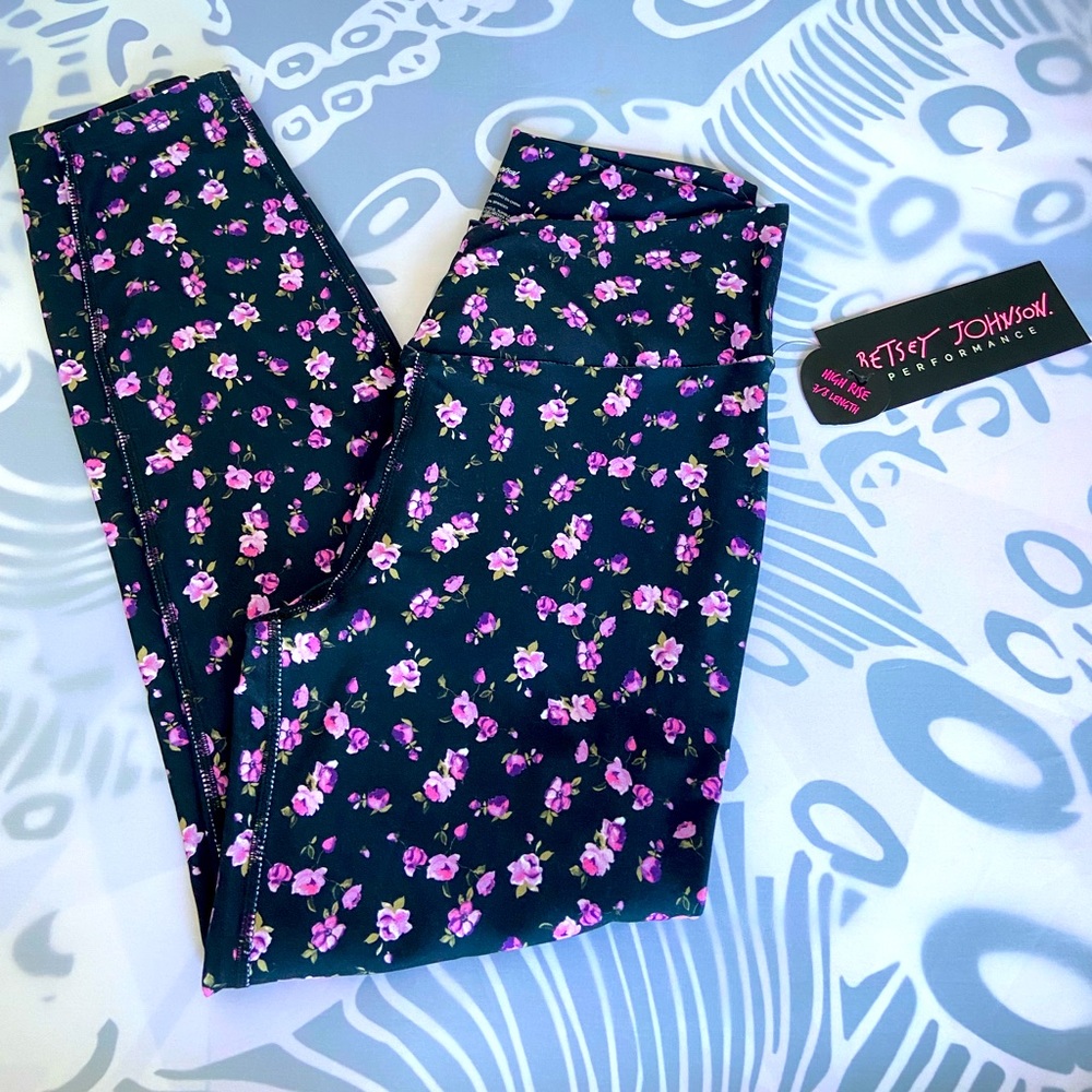 Betsey Johnson performance leggings